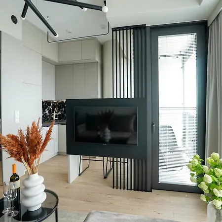 Hanza Studio 1103 شقة *