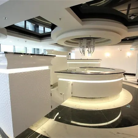 Hanza Studio 1103 شتشيتسين